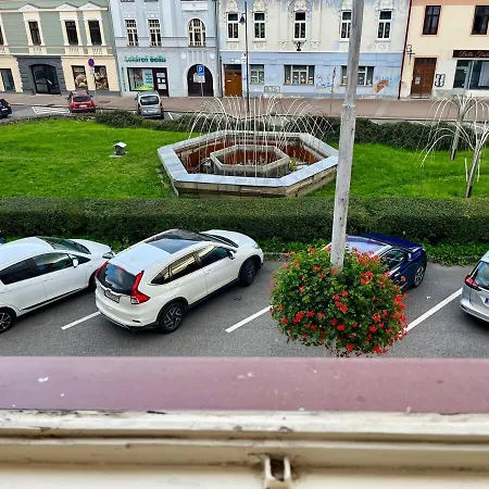 Luxury And Historical Right In The Center 130 M2, Terrace And Garden Banská Bystrica
