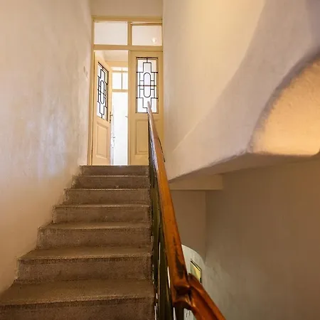 Luxury And Historical Right In The Center 130 M2, Terrace And Garden *